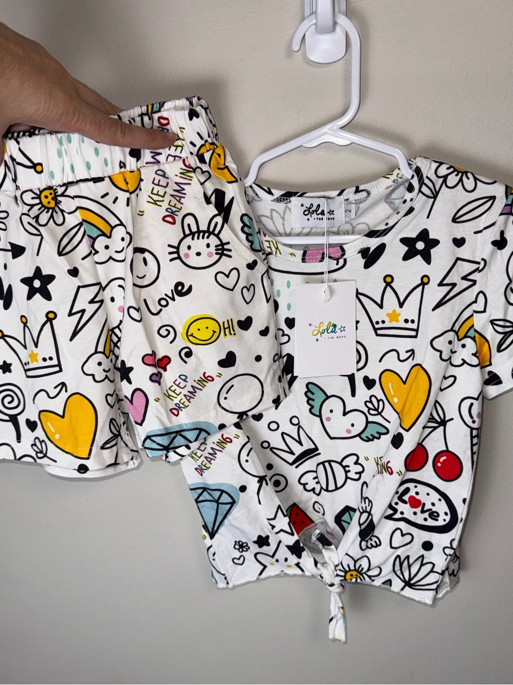 Lola + The Boys NWT 2T White Patterned Short Set - Hearts & Doodles
